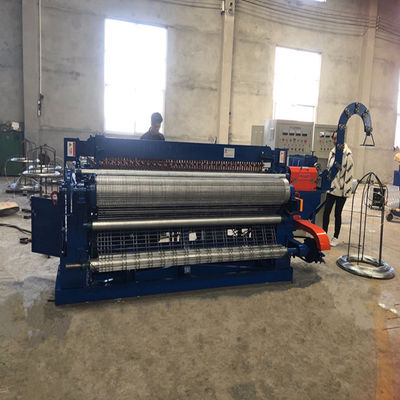 PLC Yetiştirme Balıkçılık Kaynaklı Hasır Makinesi, 2.5m Genişlik Hasır Yapma Makinesi